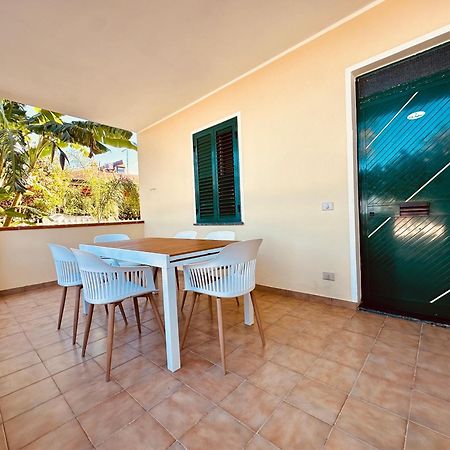Villa Paglianiti - Your Family Residence! Briatico Exteriör bild