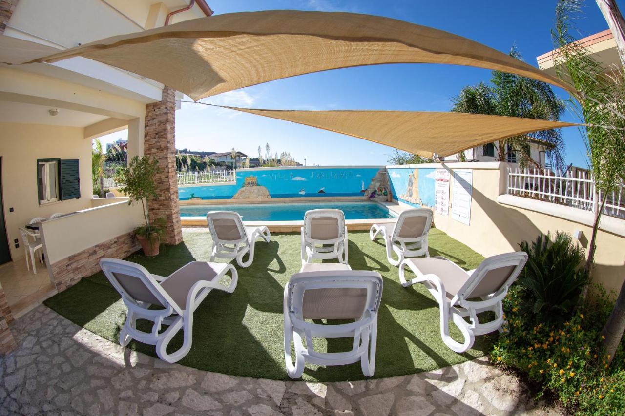 Villa Paglianiti - Your Family Residence! Briatico Exteriör bild